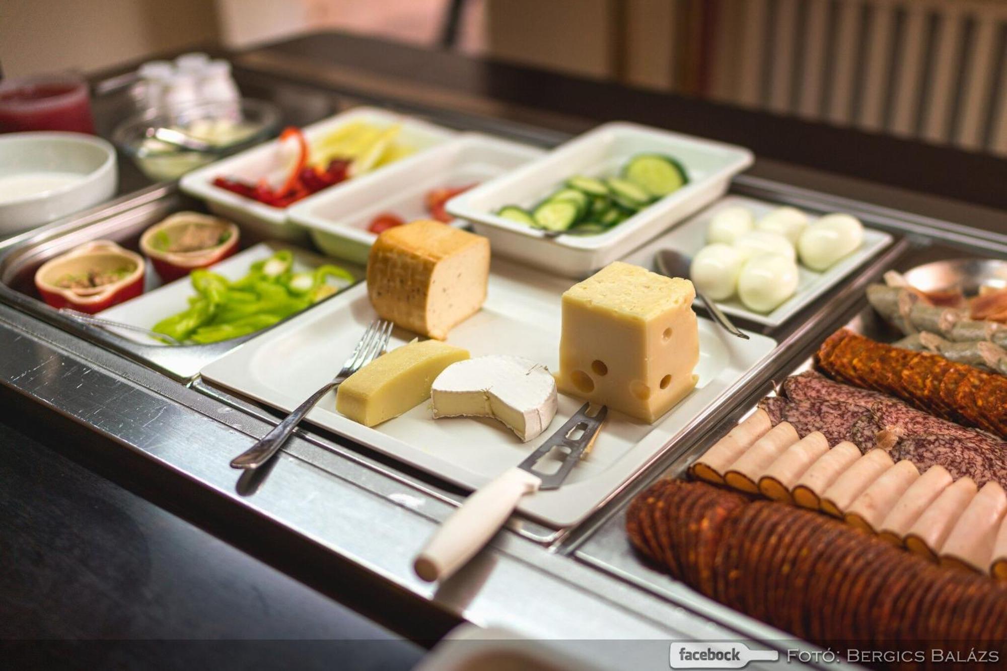 Bock Hotel Ermitage Виллань Экстерьер фото