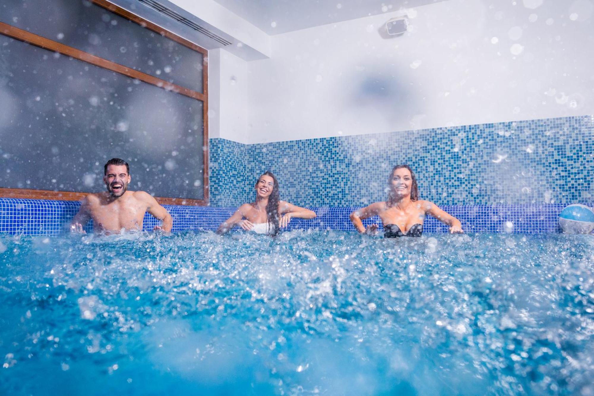 Bock Hotel Ermitage Виллань Экстерьер фото